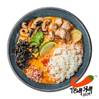 Суп Том Ям пряний карі з куркою та паровим рисом